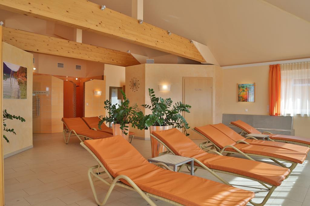 Hotel Restaurant Marko Velden am Wörthersee Buitenkant foto