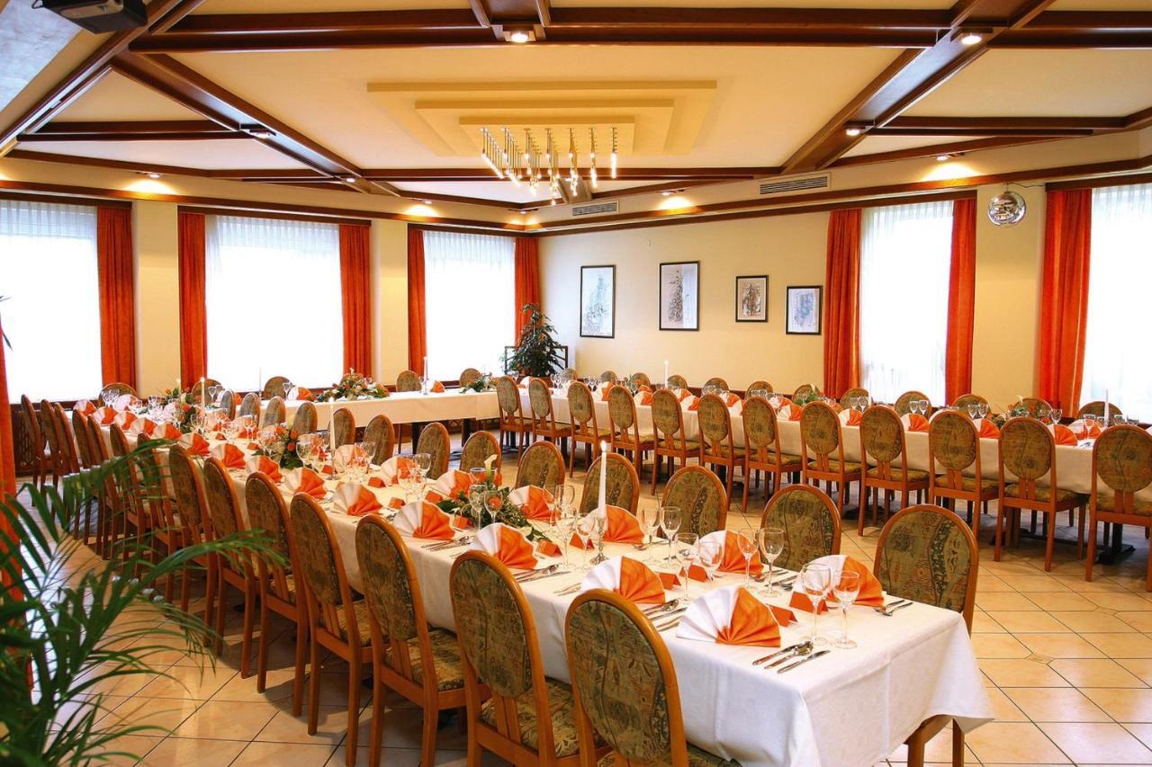 Hotel Restaurant Marko Velden am Wörthersee Buitenkant foto
